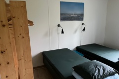 apt-room